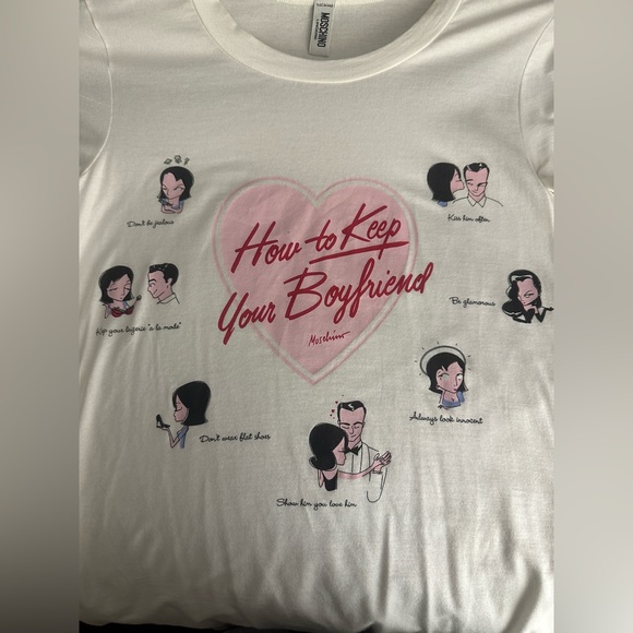 Moschino How to Keep a Boyfriend T-Shirt - Picture 4 of 5